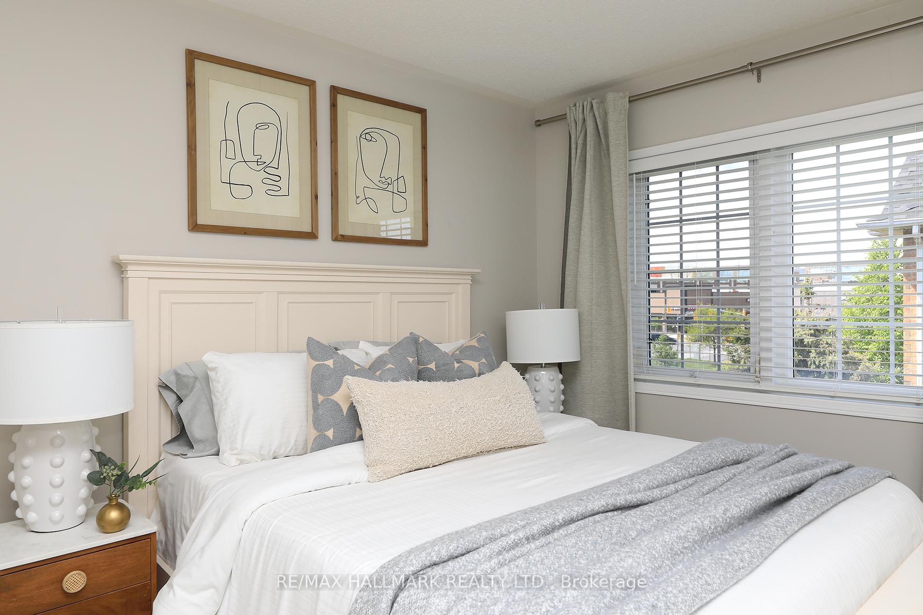 4 Bedrooms Condo at 150 Brickworks, Toronto For sale