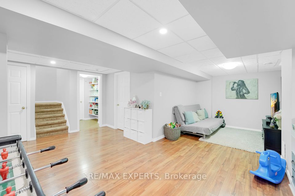 140 Taylorwood Avenue