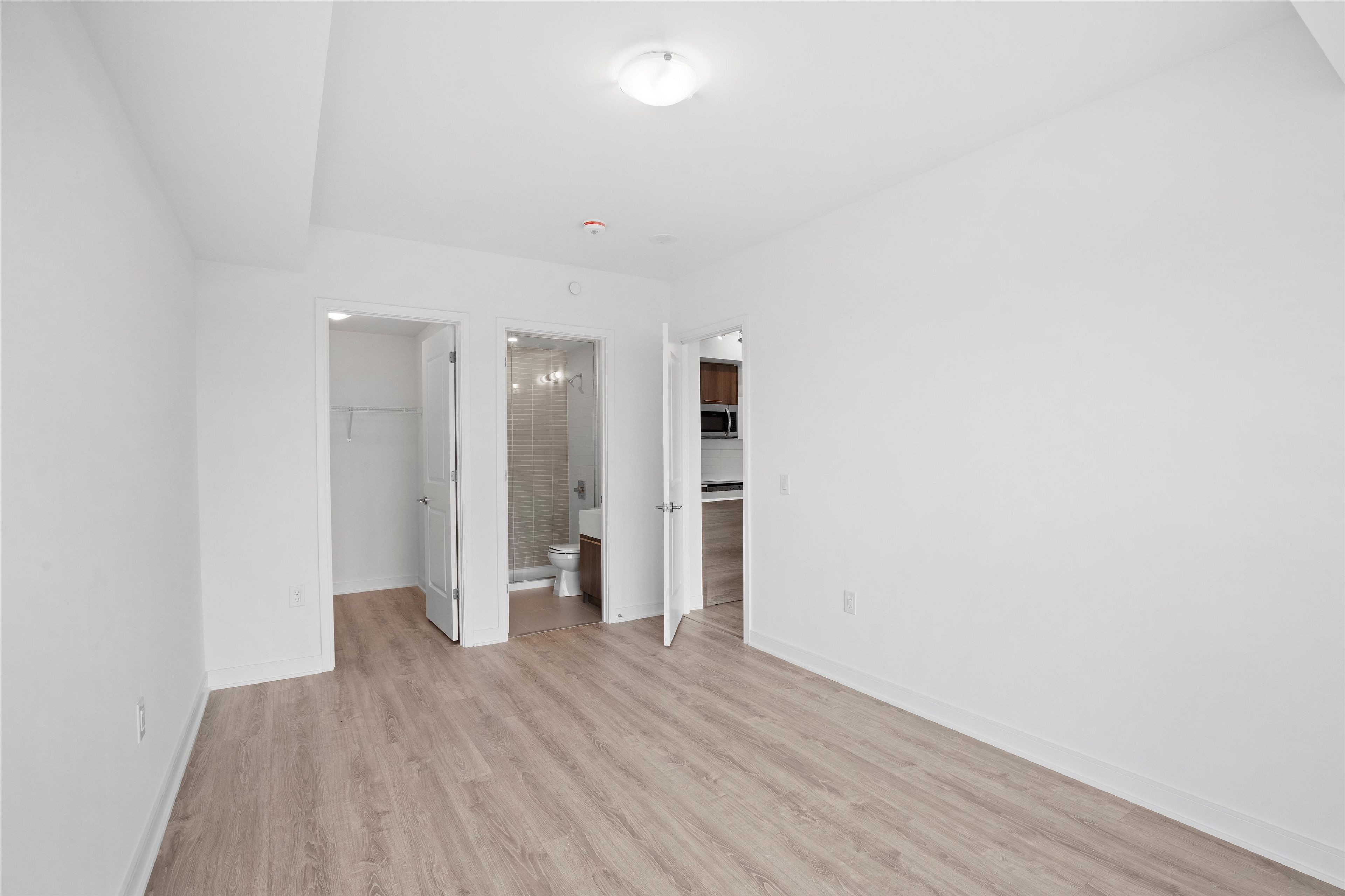 25 Neighbourhood Lane 1004