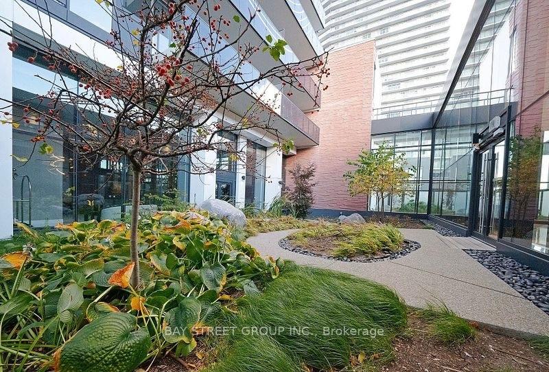 2 Bedrooms Condo at 27 McMahon, Toronto For sale
