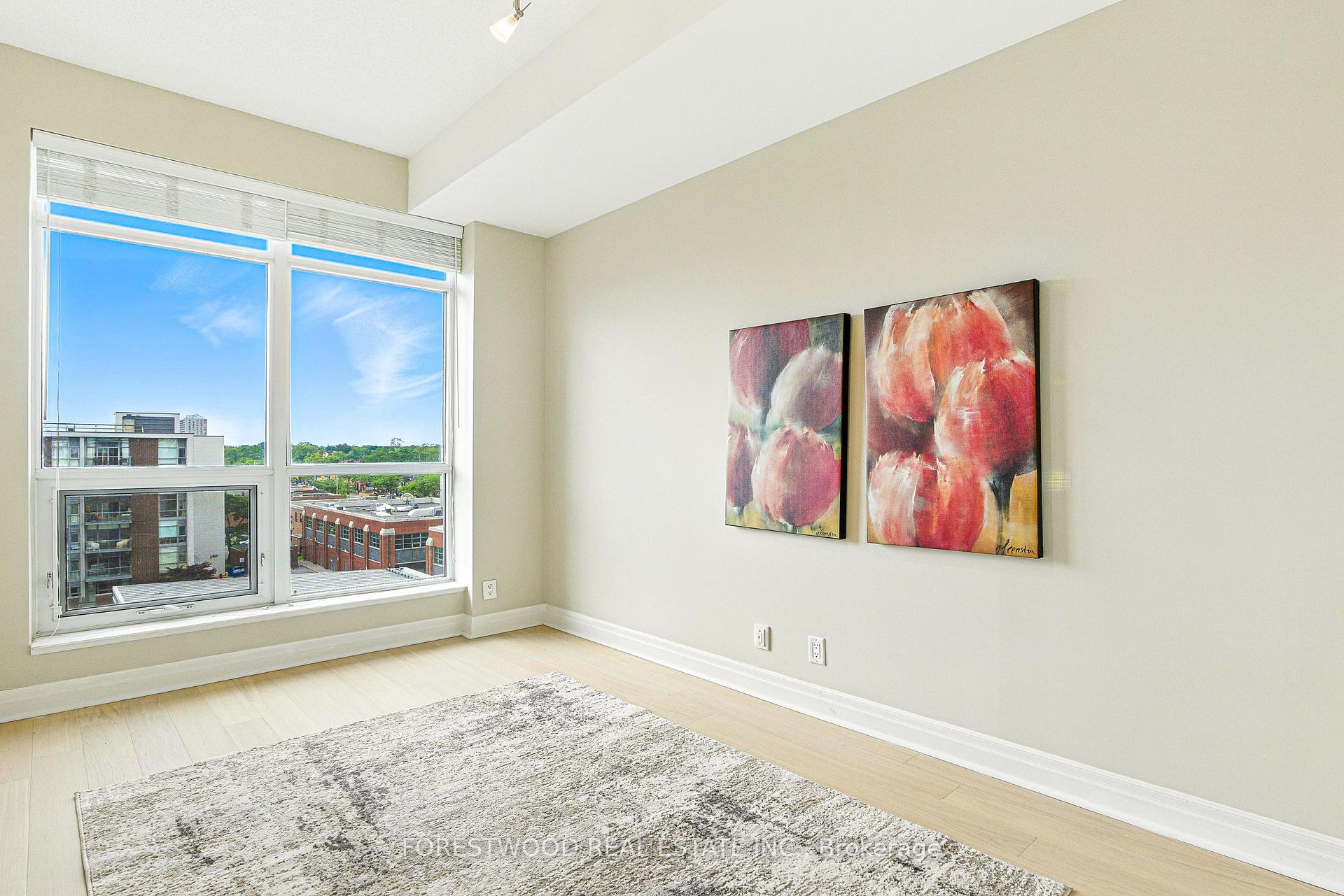 2 Bedrooms Condo at 80 Port, Mississauga For sale