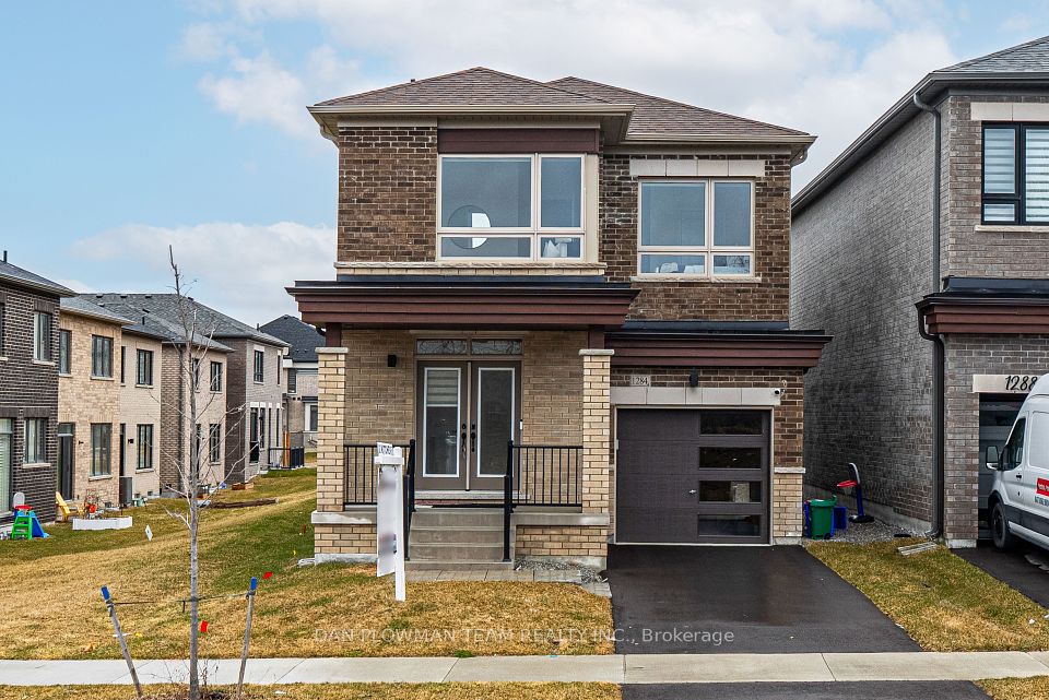 1284 Klondike Drive, Oshawa, ON L1H 8L7