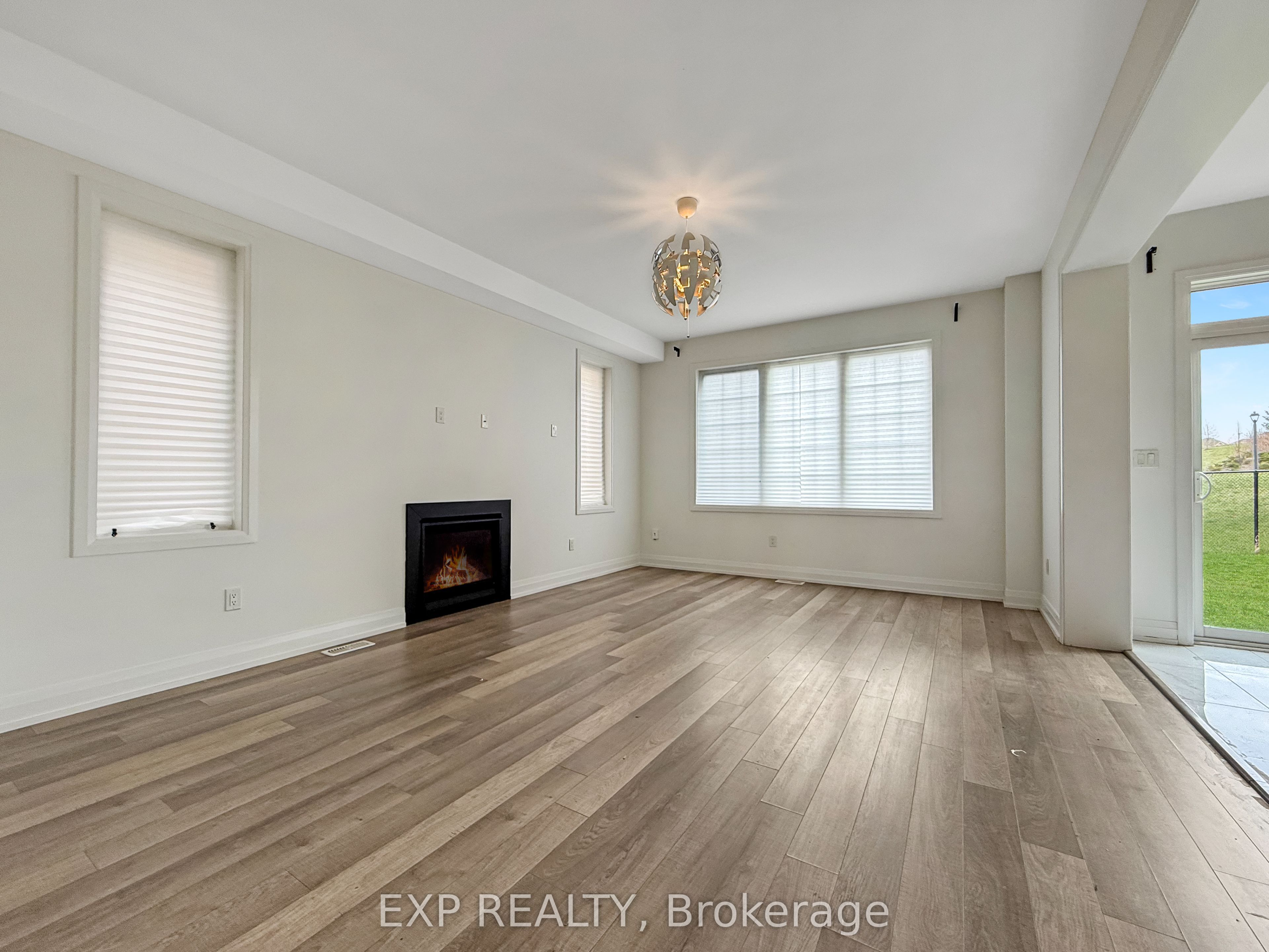 110 Frank Kelly Drive, #Upper