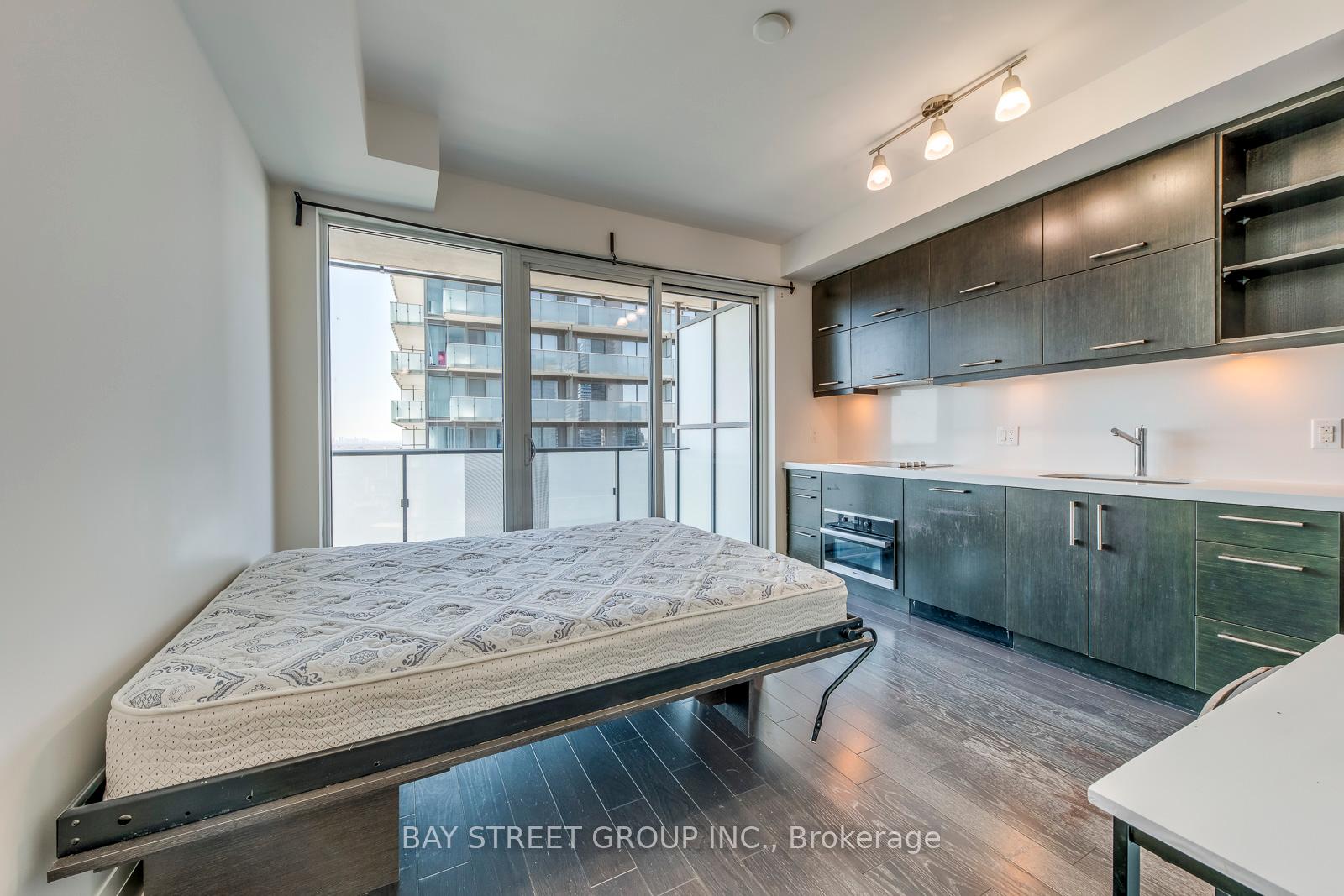Condo at 1080 Bay, Toronto For sale