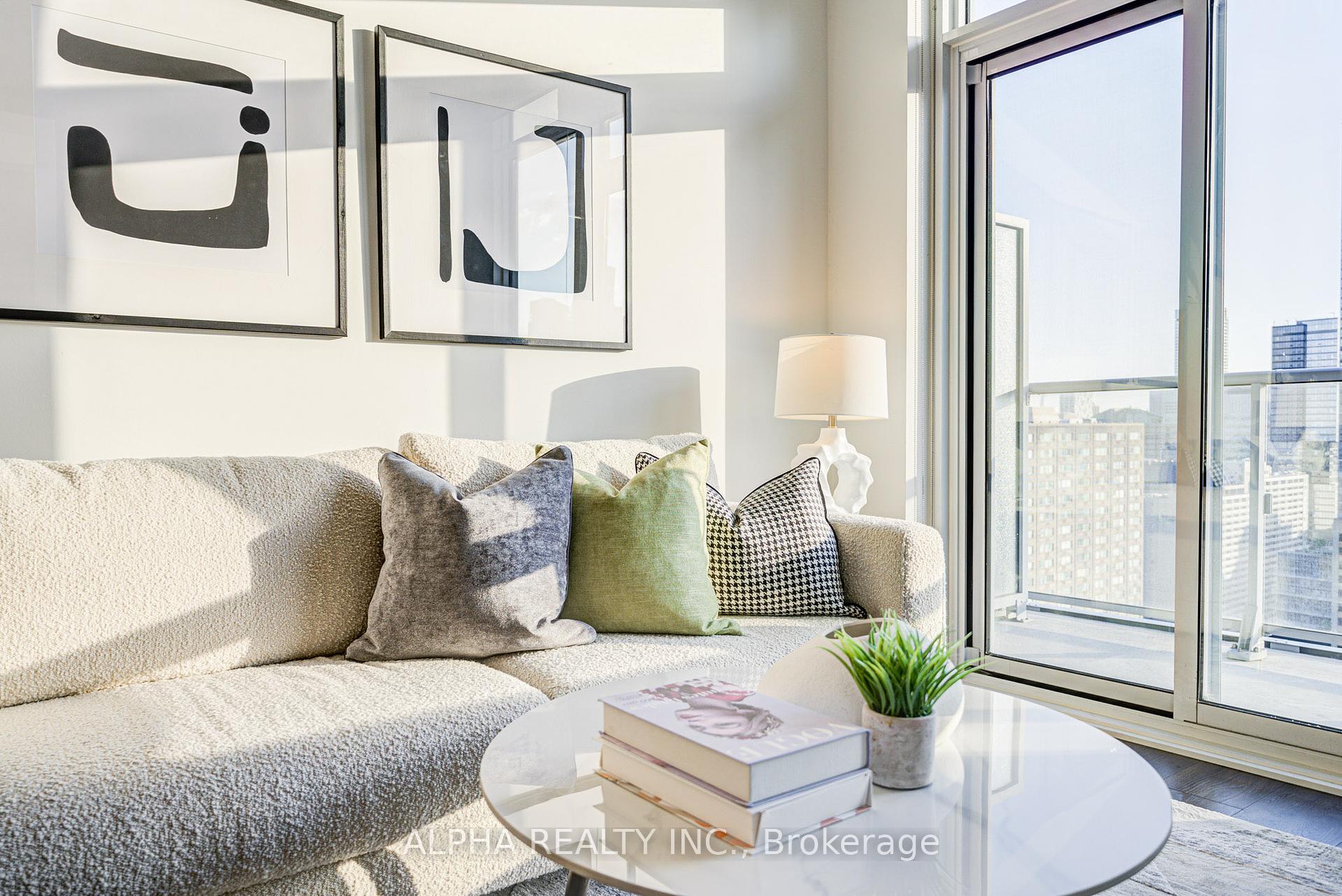 1 Bedroom Condo at 365 Church, Toronto For sale