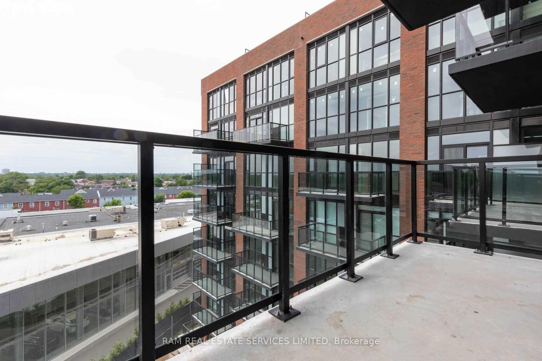 2 Bedrooms Condo at 2300 St Clair,  Toronto For sale