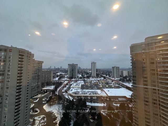 2 Bedrooms Condo at 85 Skymark,  Toronto For sale
