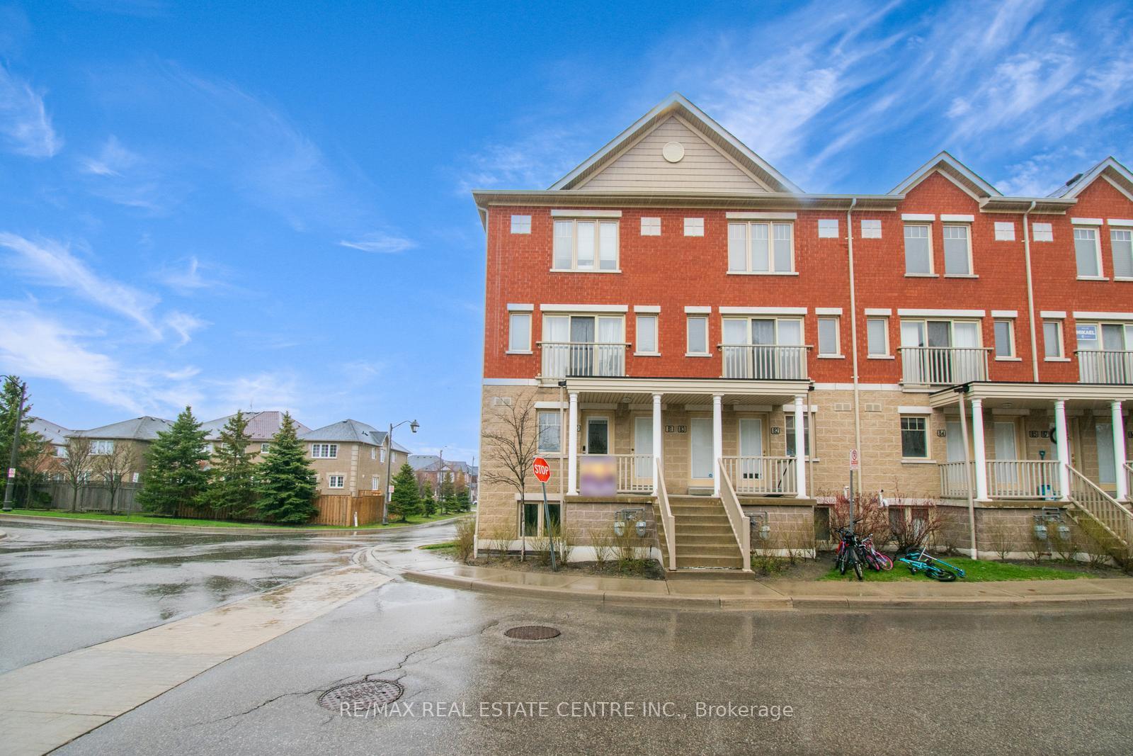 2 Bedrooms Condo at 5050 Intrepid, Mississauga For sale