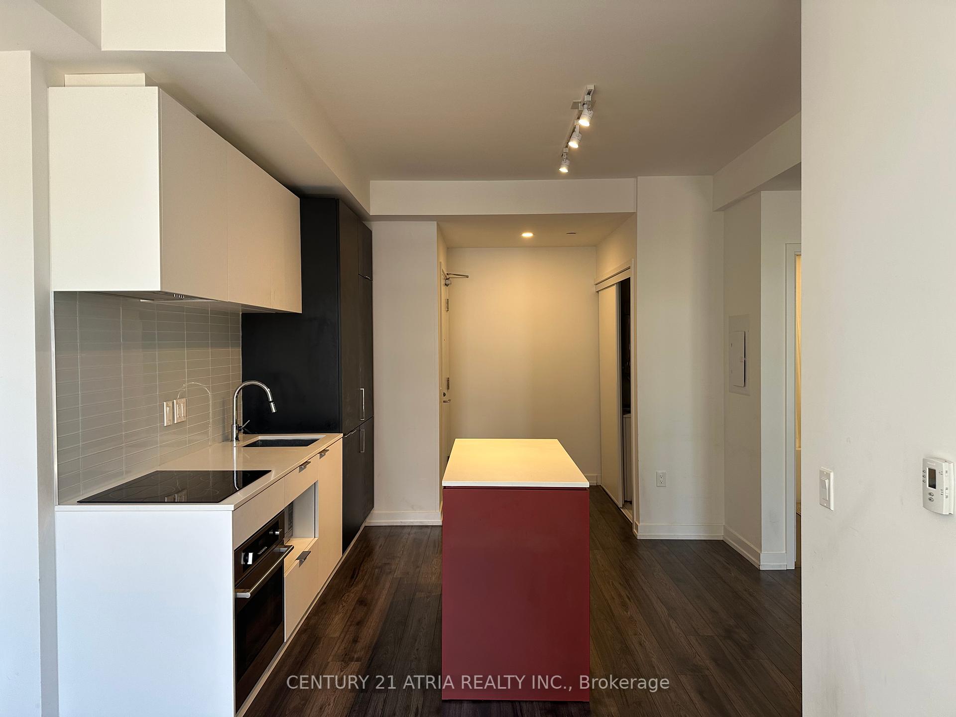 1 Bedroom Condo at 33 Helendale, Toronto For sale
