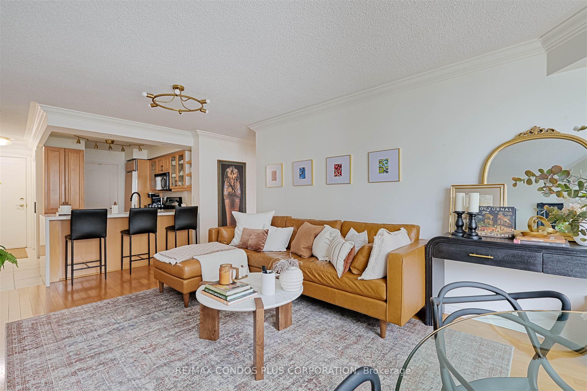 2 Bedrooms Condo at 2111 Lake Shore,  Toronto For sale