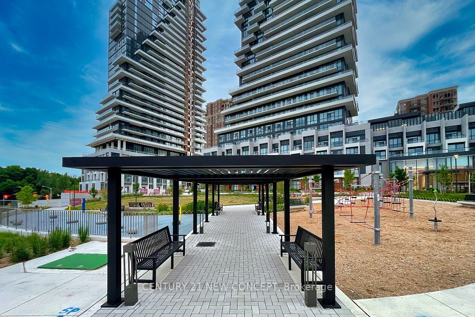 #2801 - 30 Inn On The Park Drive, Toronto, ON M3C 0P7
