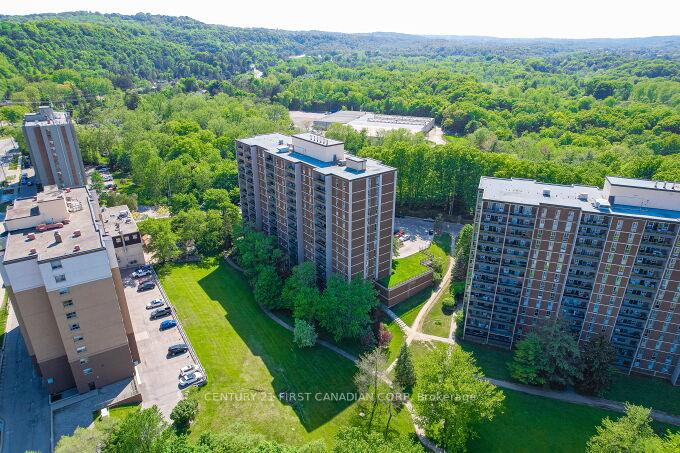 2 Bedrooms Condo at 1964 Main,  Hamilton For sale
