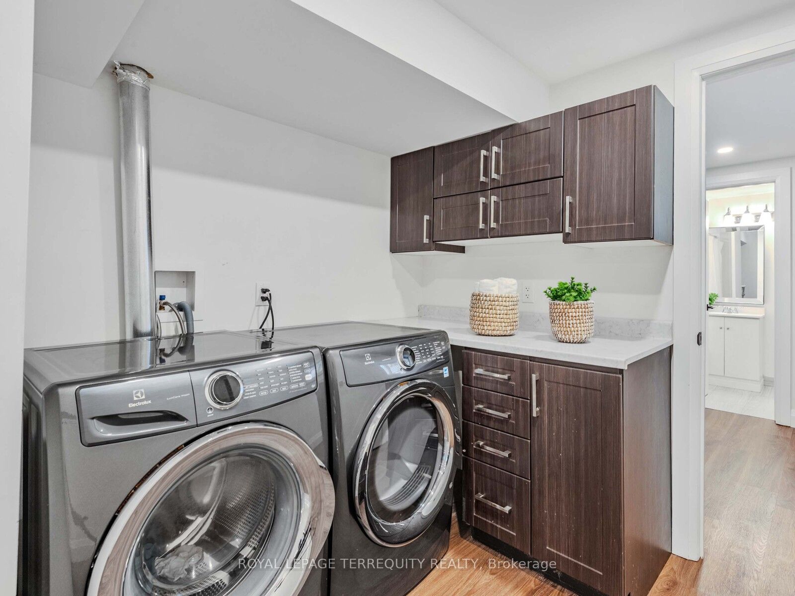 113 Sellers Avenue