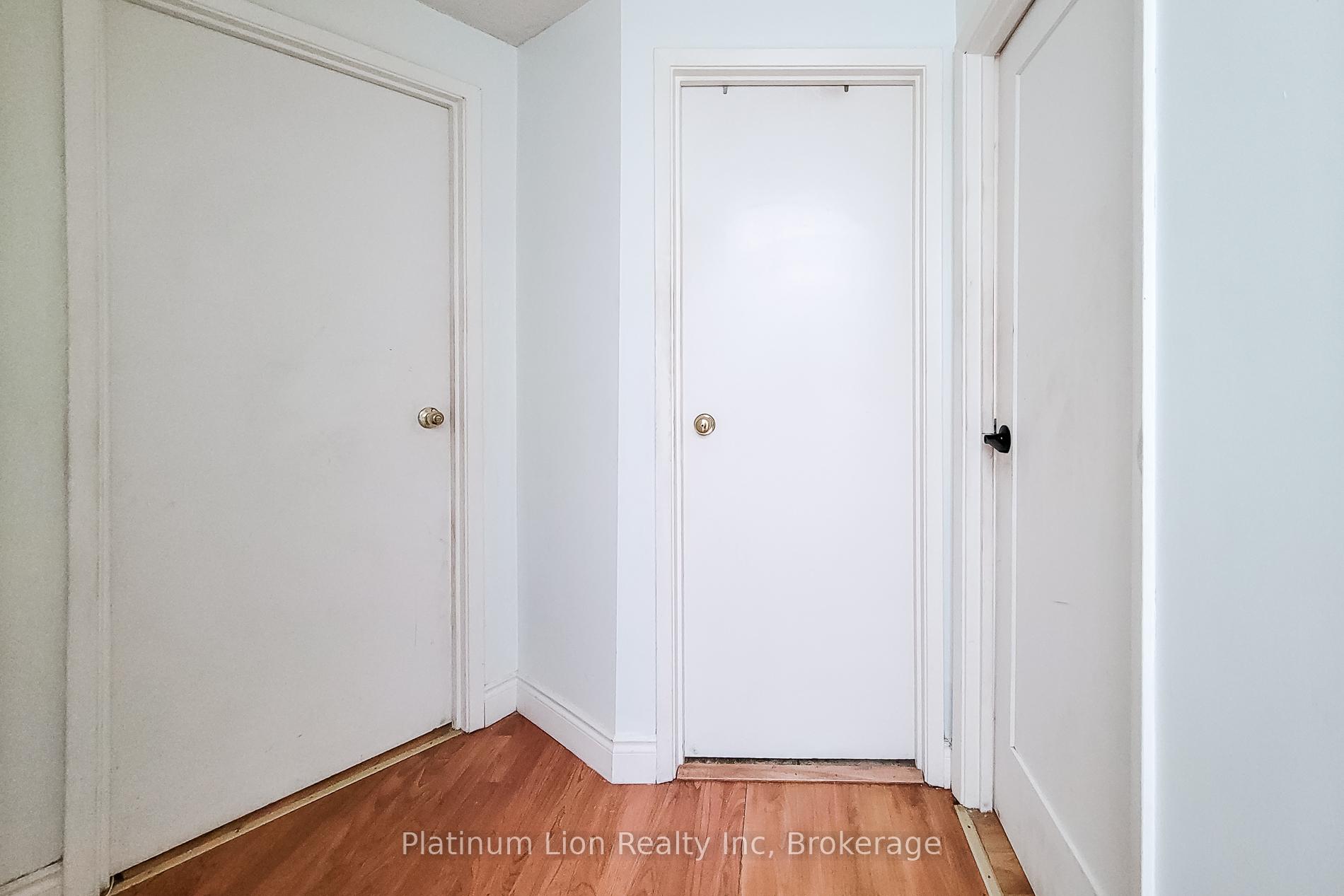 3 Bedrooms Condo at 1255 Upper Gage,  Hamilton For sale