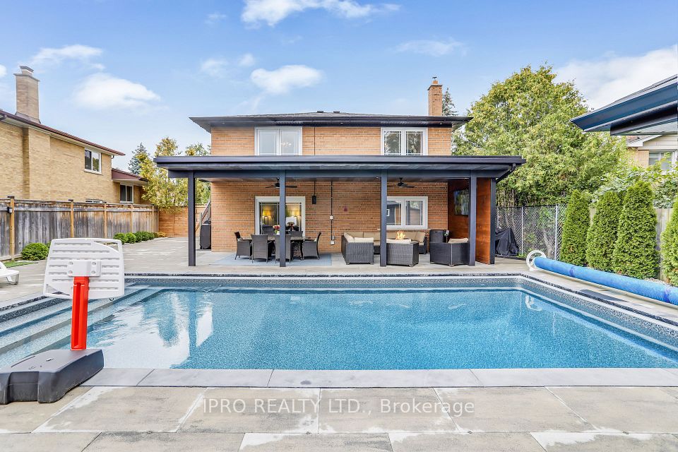 3484 Riverspray