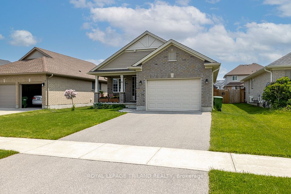 31 Acorn Trail, St. Thomas, ON N5R 0H5
