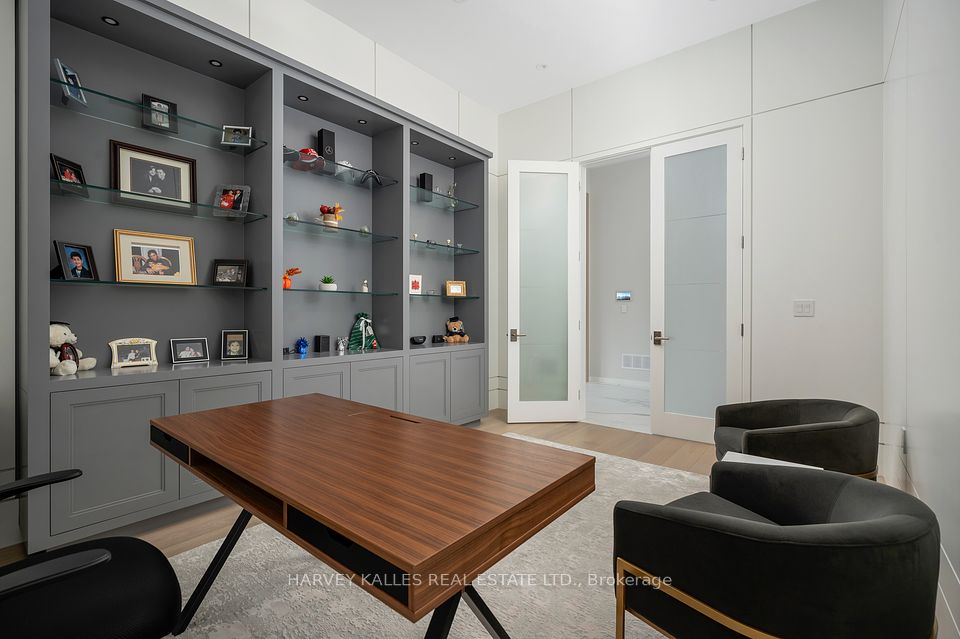 474 Russell Hill Road