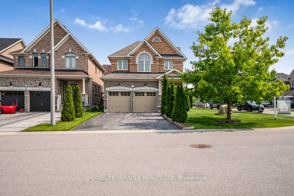 2215 Dawson