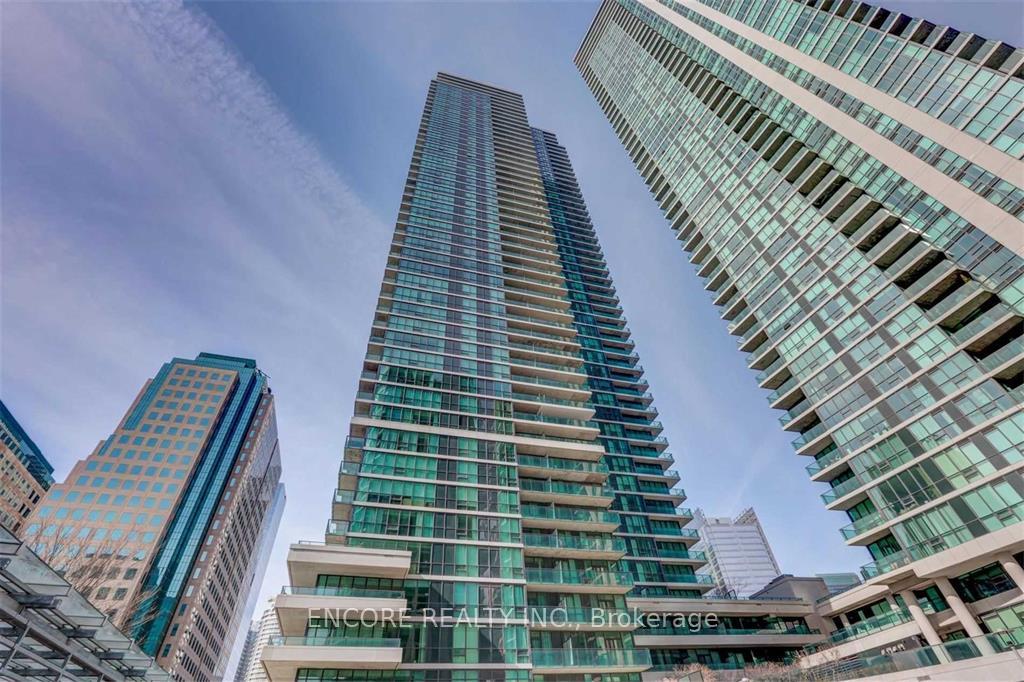 ##913 - 33 Bay Street, Toronto Unit: #913