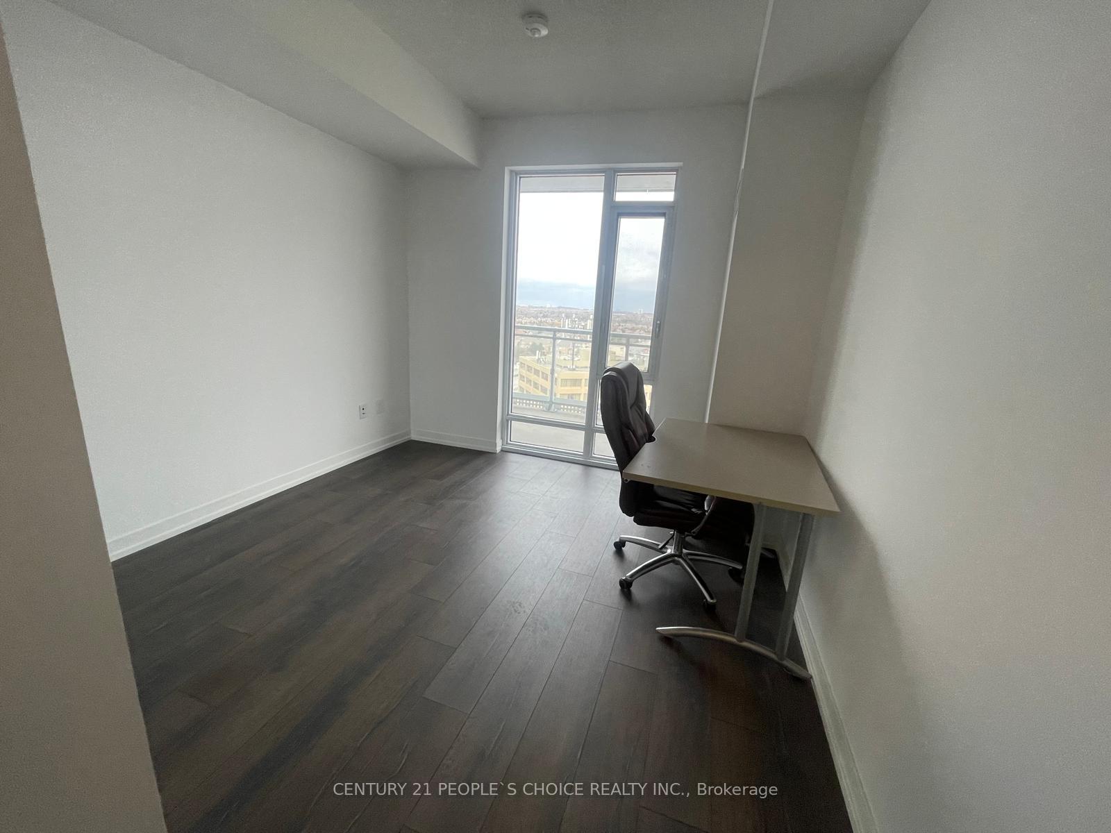 3 Bedrooms Condo at 2520 Eglinton, Mississauga For sale