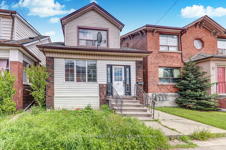 10 St Matthews Avenue