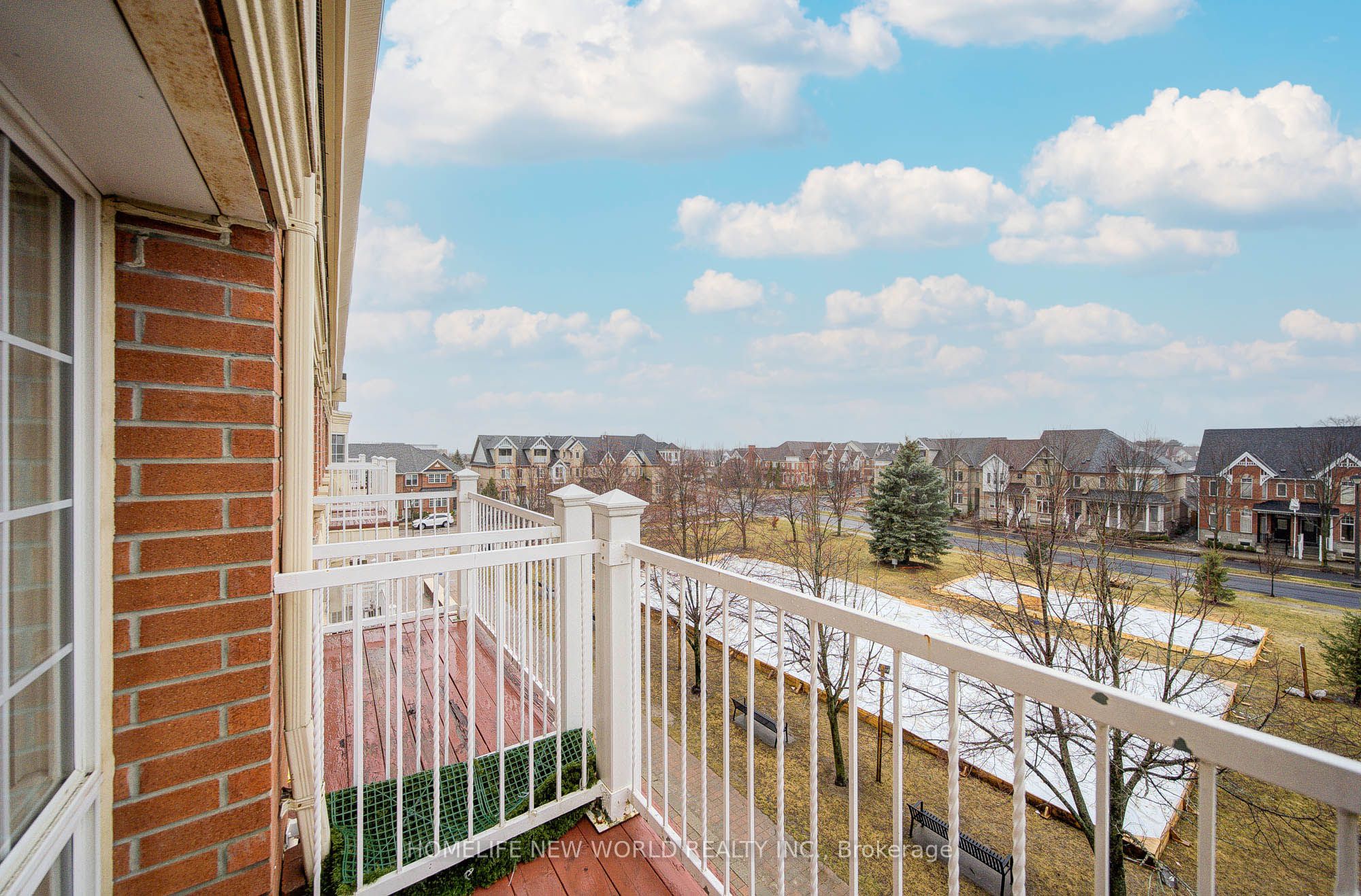 15 Cornell Meadows Avenue, #A206