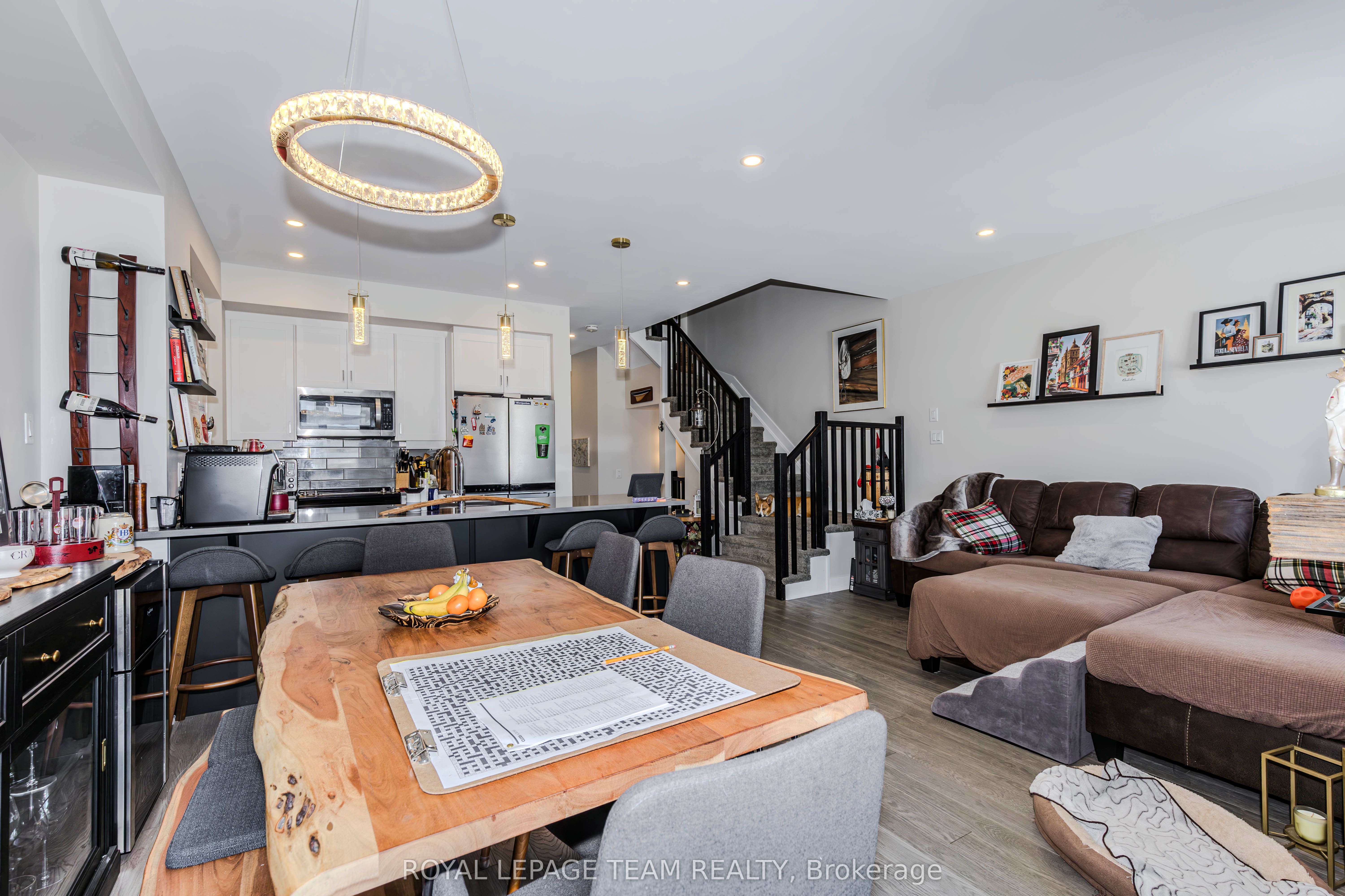 71 CANVASBACK Ridge, Blossom Park - Airport and Area 2602 - Riverside South/Gloucester Glen