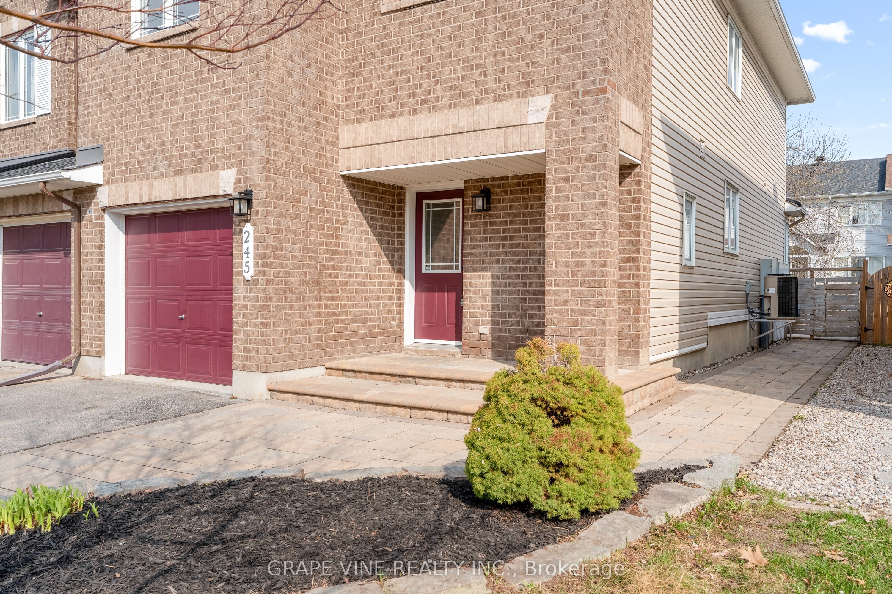 245 Monaco Place, OrleansCumberlandandArea, ON K4A 0G8