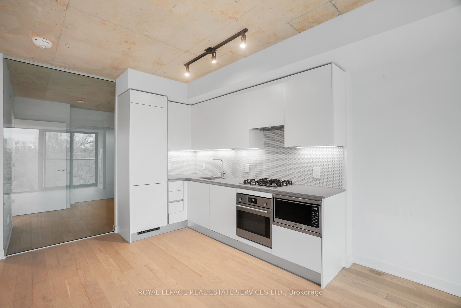 1 Bedroom Condo at 2720 Dundas, Toronto For sale