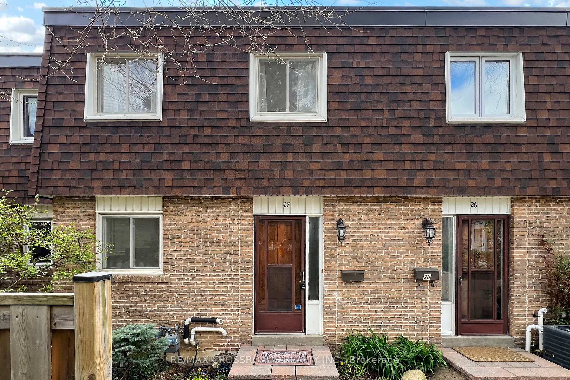 #27 - 27 The Carriage Way, Markham, ON L3T 4X1 #27