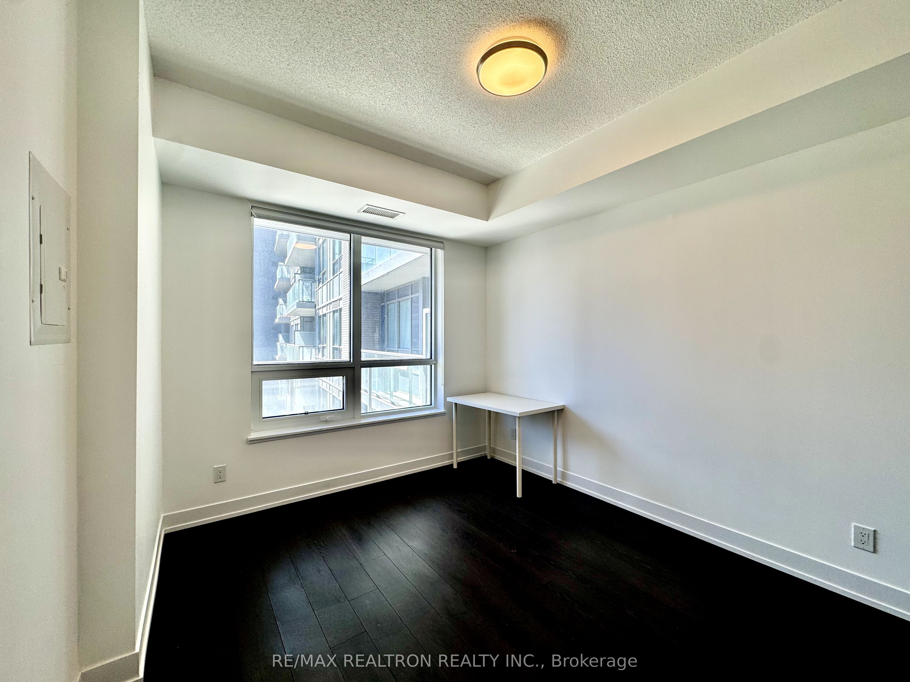 7 Kenaston Gardens, #329