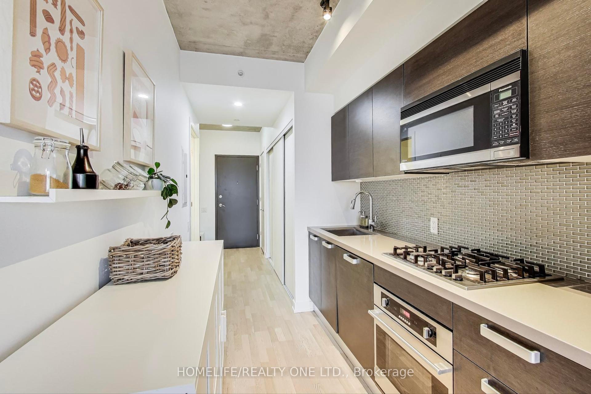 2 Bedrooms Condo at 60 Haslett, Toronto For sale