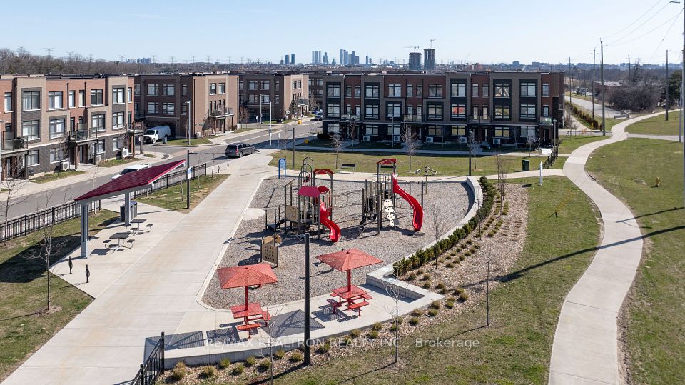 14 Garneau Street, Vaughan, ON L4L 0M1