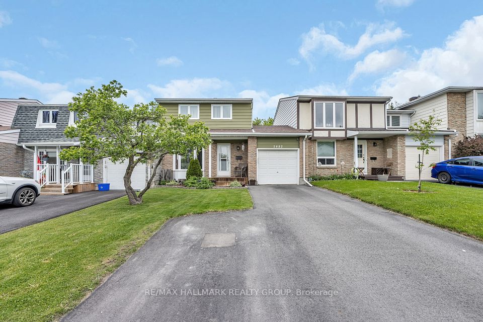 2482 Autumn Hill