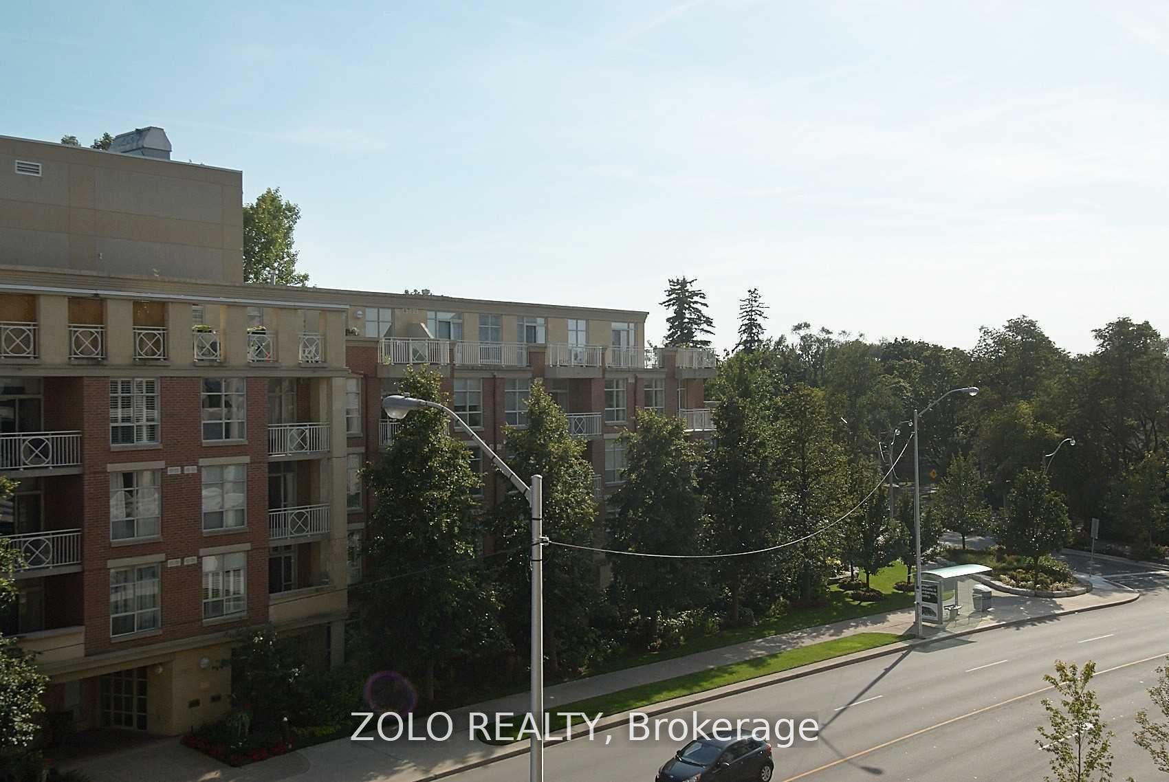 2 Bedrooms Condo at 2 Old Mill, Toronto For sale
