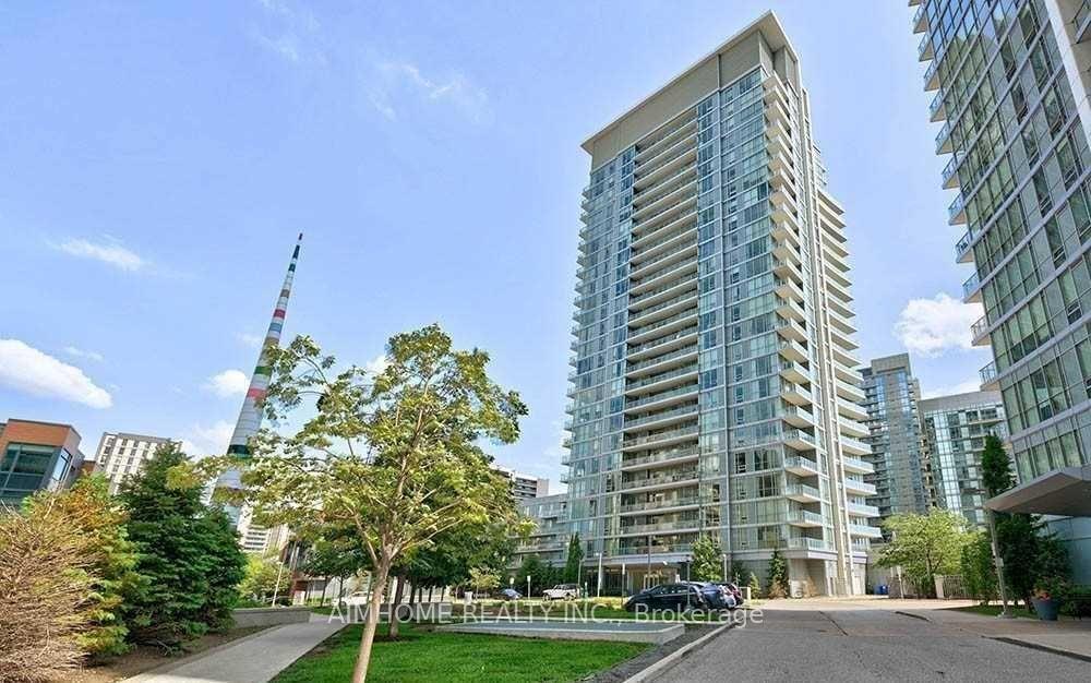 2 Bedrooms Condo at 66 Forest Manor, Toronto For sale