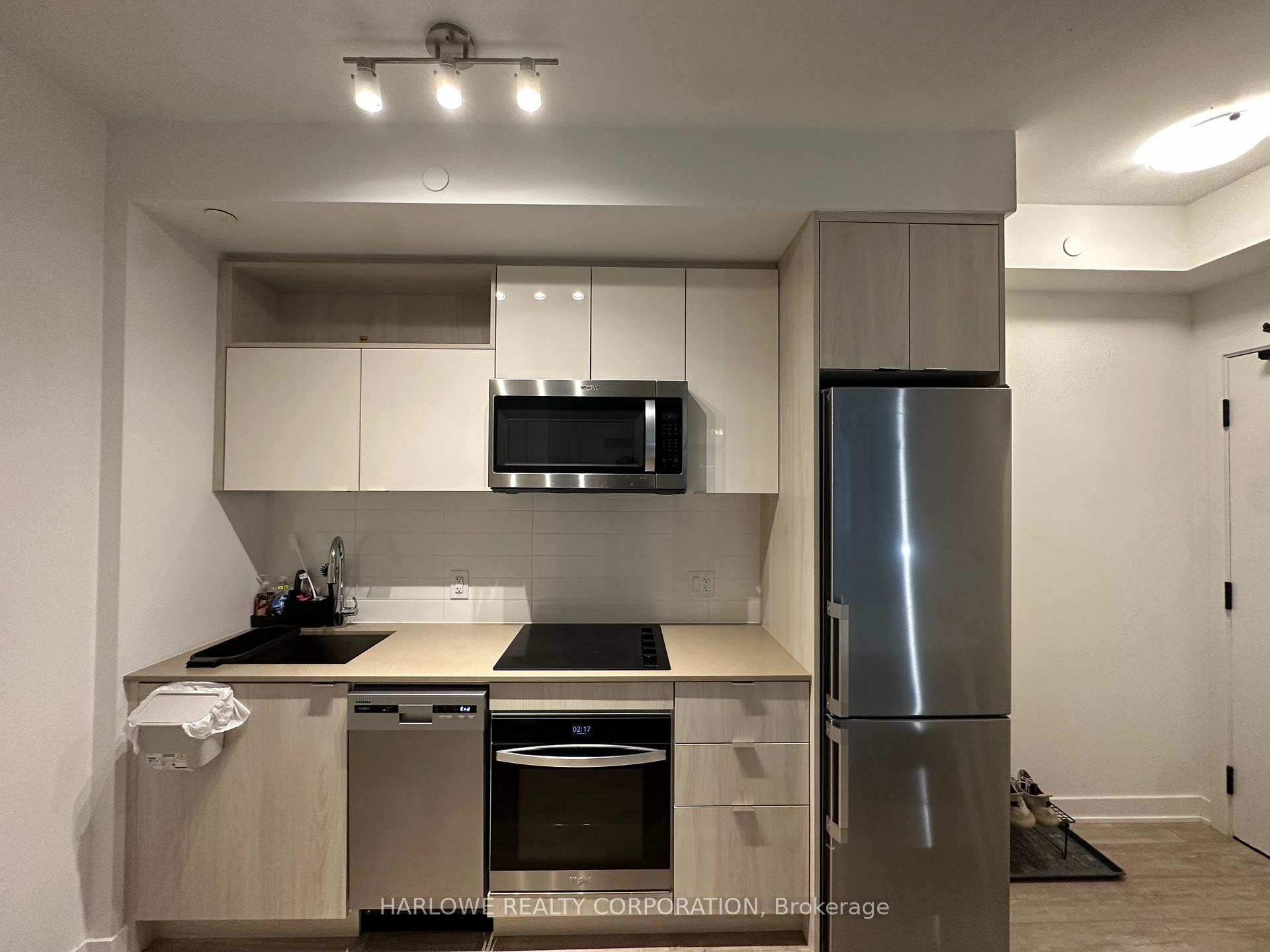 1 Bedroom Condo at 70 Princess,  Toronto For sale