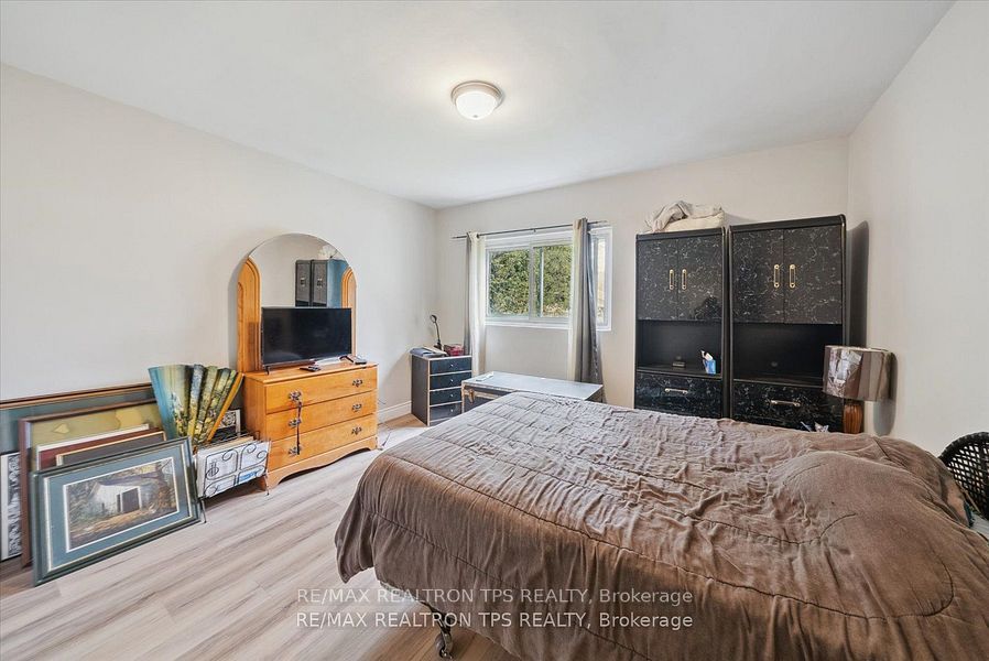 43 Gondola Crescent