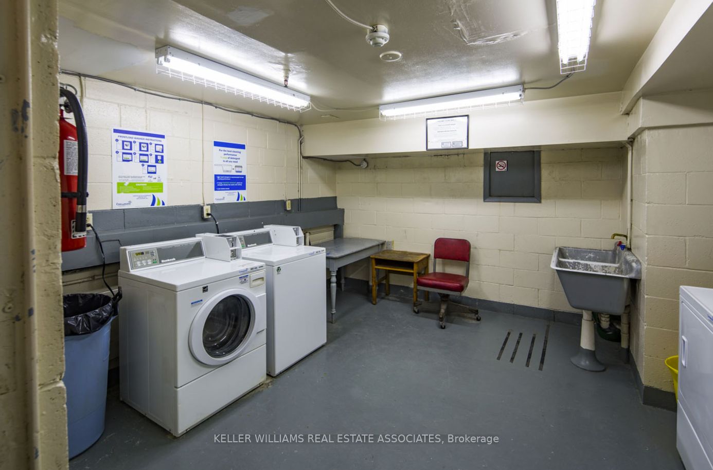 118 Roncesvalles Avenue, #5