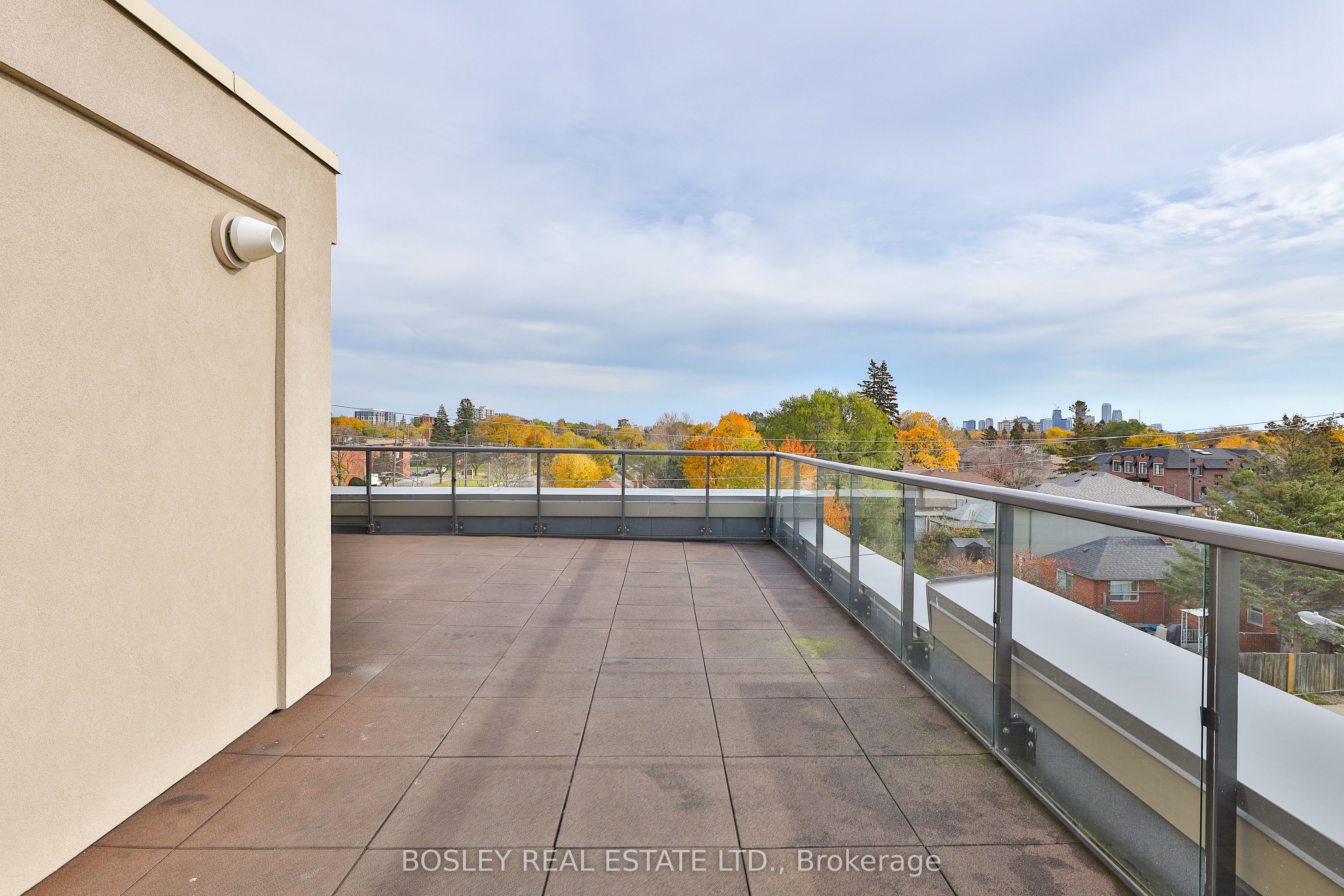 639 Lawrence Avenue W, #302