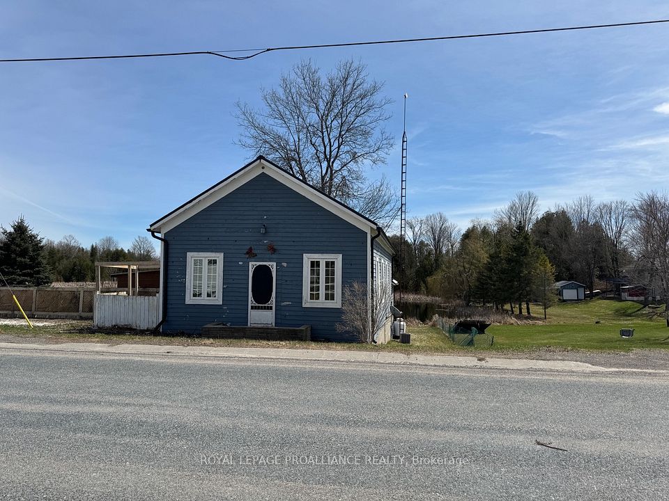 3085 Queensborough