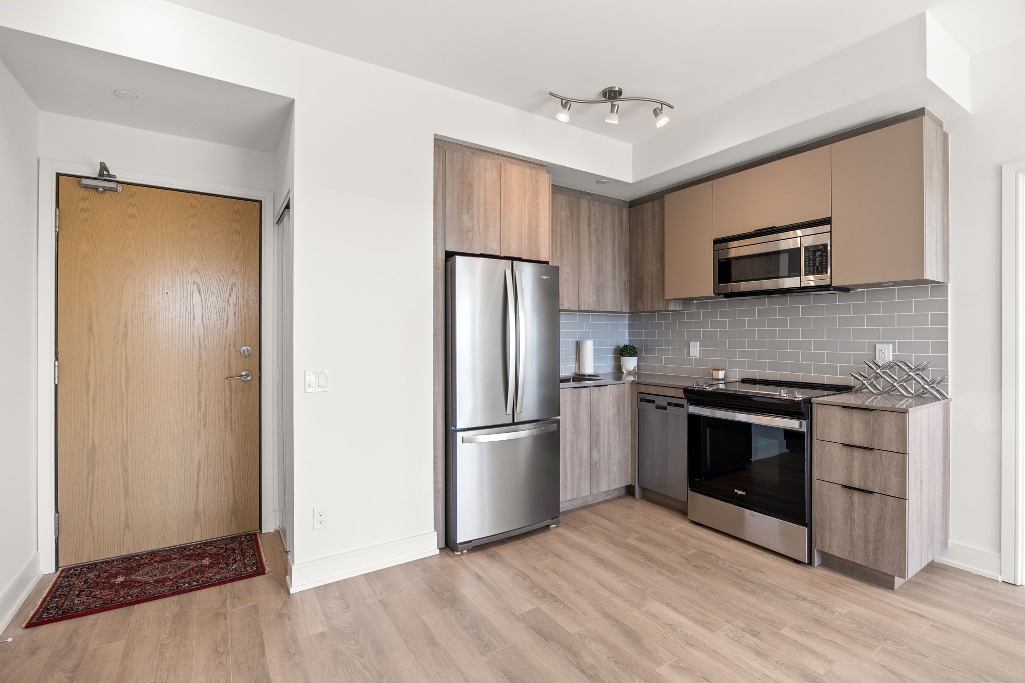 1350 Ellesmere Road 1112