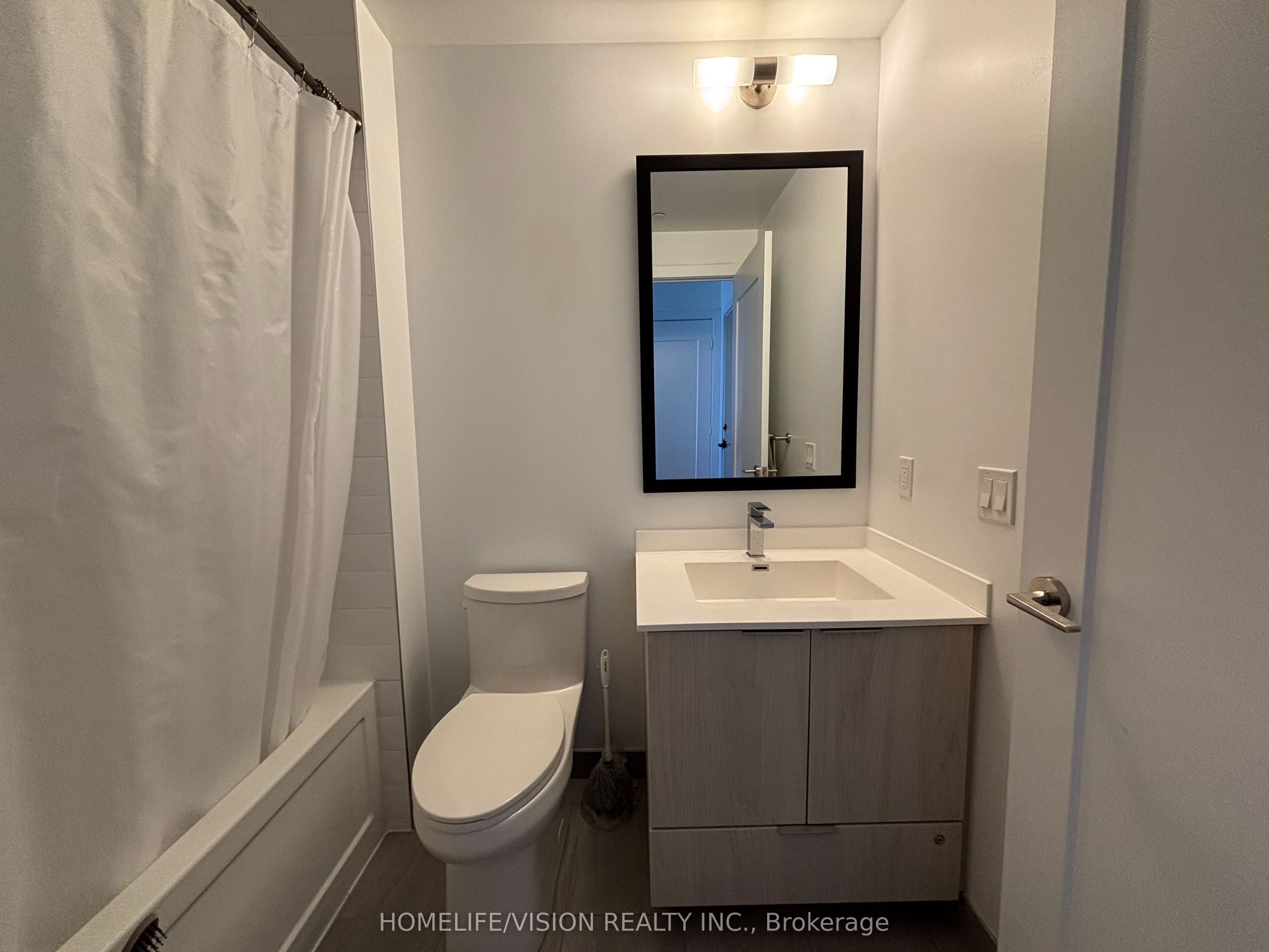 1 Belsize Drive, #423