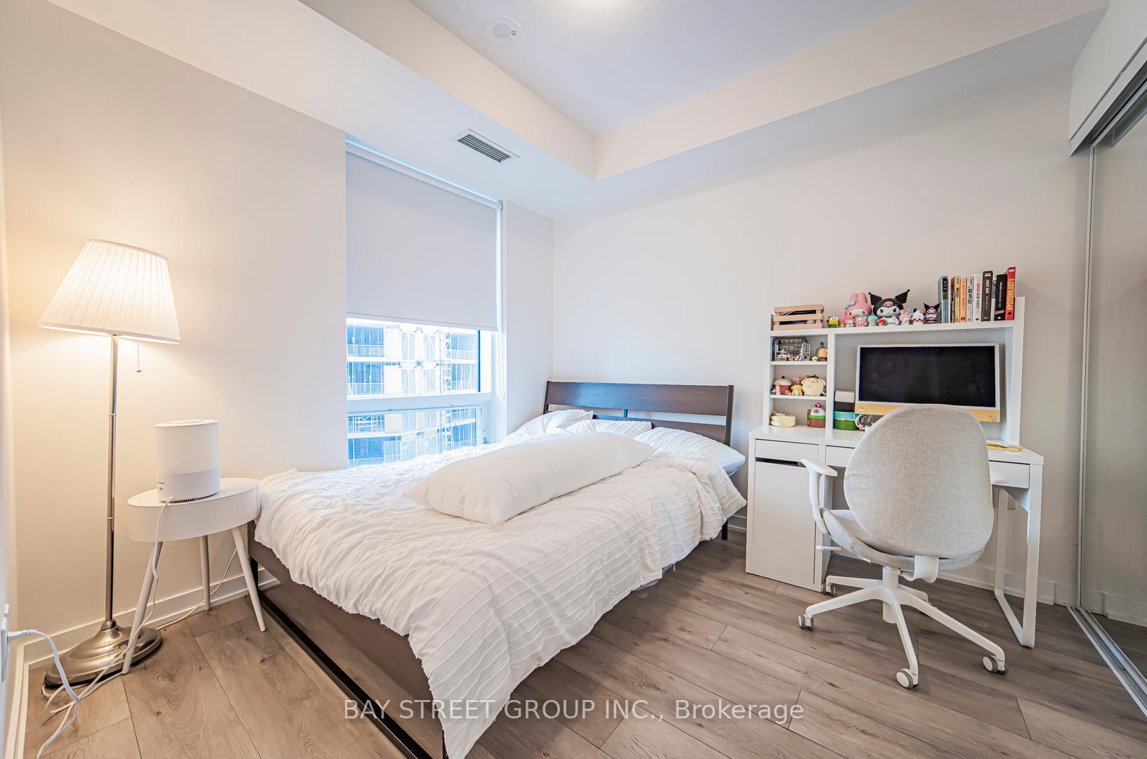 1 Bedroom Condo at 28 Freeland, Toronto For sale