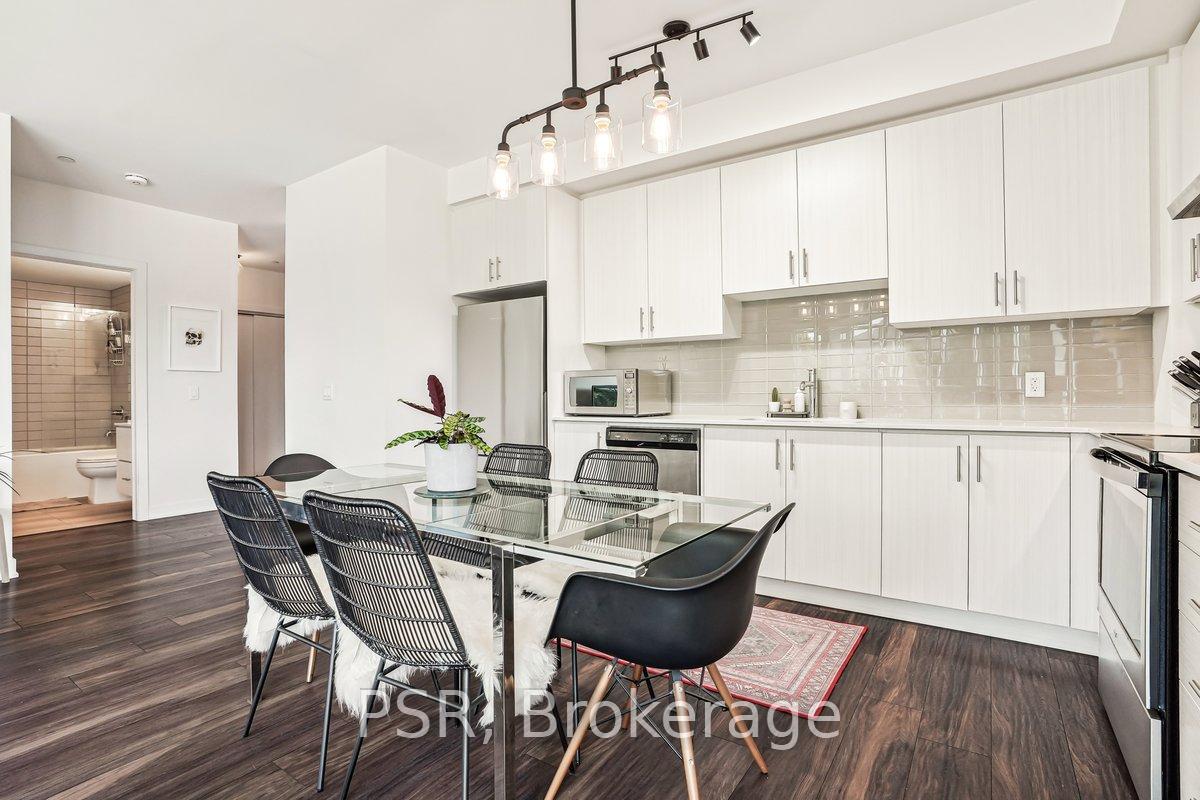 1 Bedroom Condo at 320 Plains, Burlington For sale