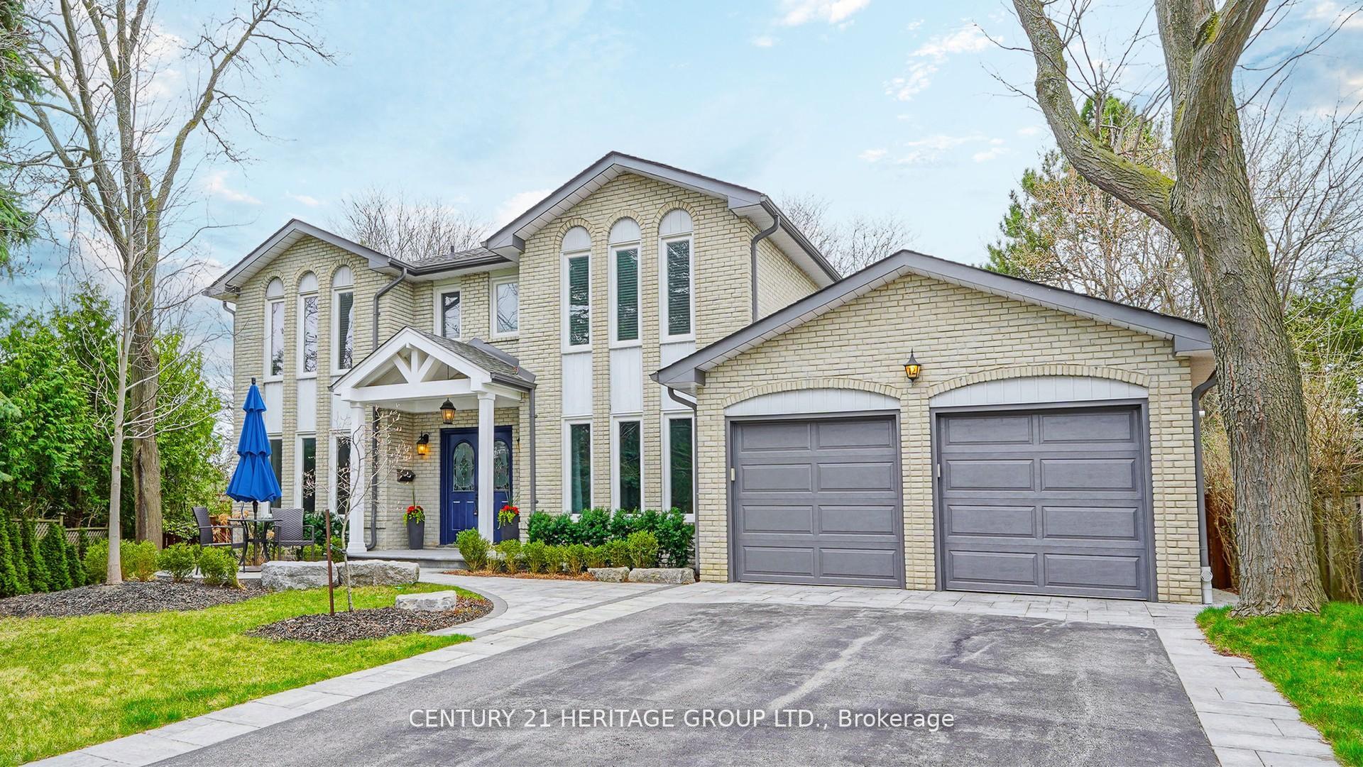 12 Cedar Forest Court, Markham, ON L3T 2A4