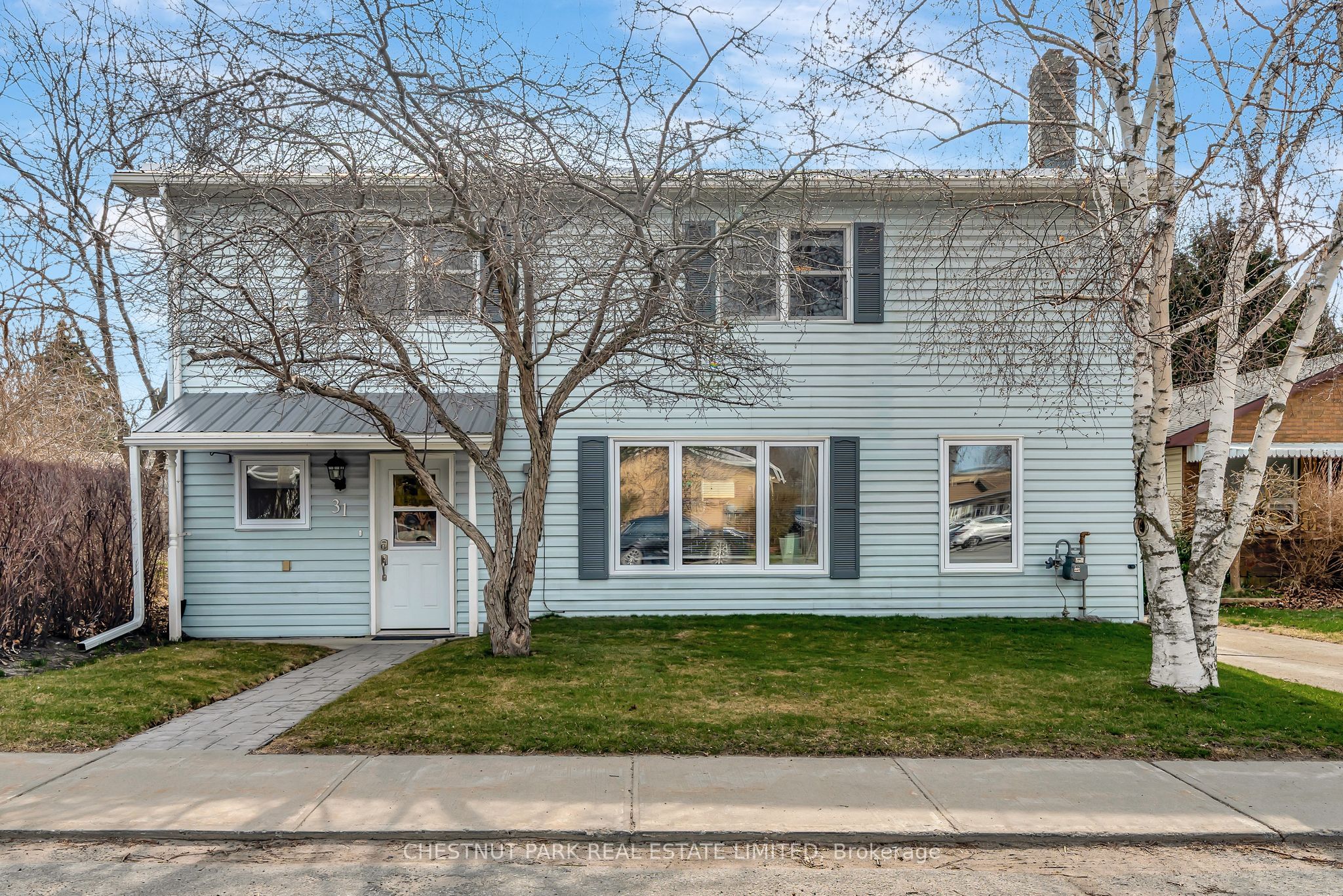 31 Lake Street, Prince Edward County, ON K0K 2T0