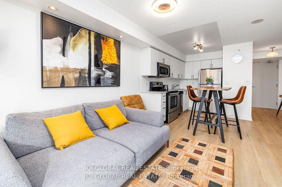 2 Bedrooms Condo at 1420 Dupont, Toronto For sale