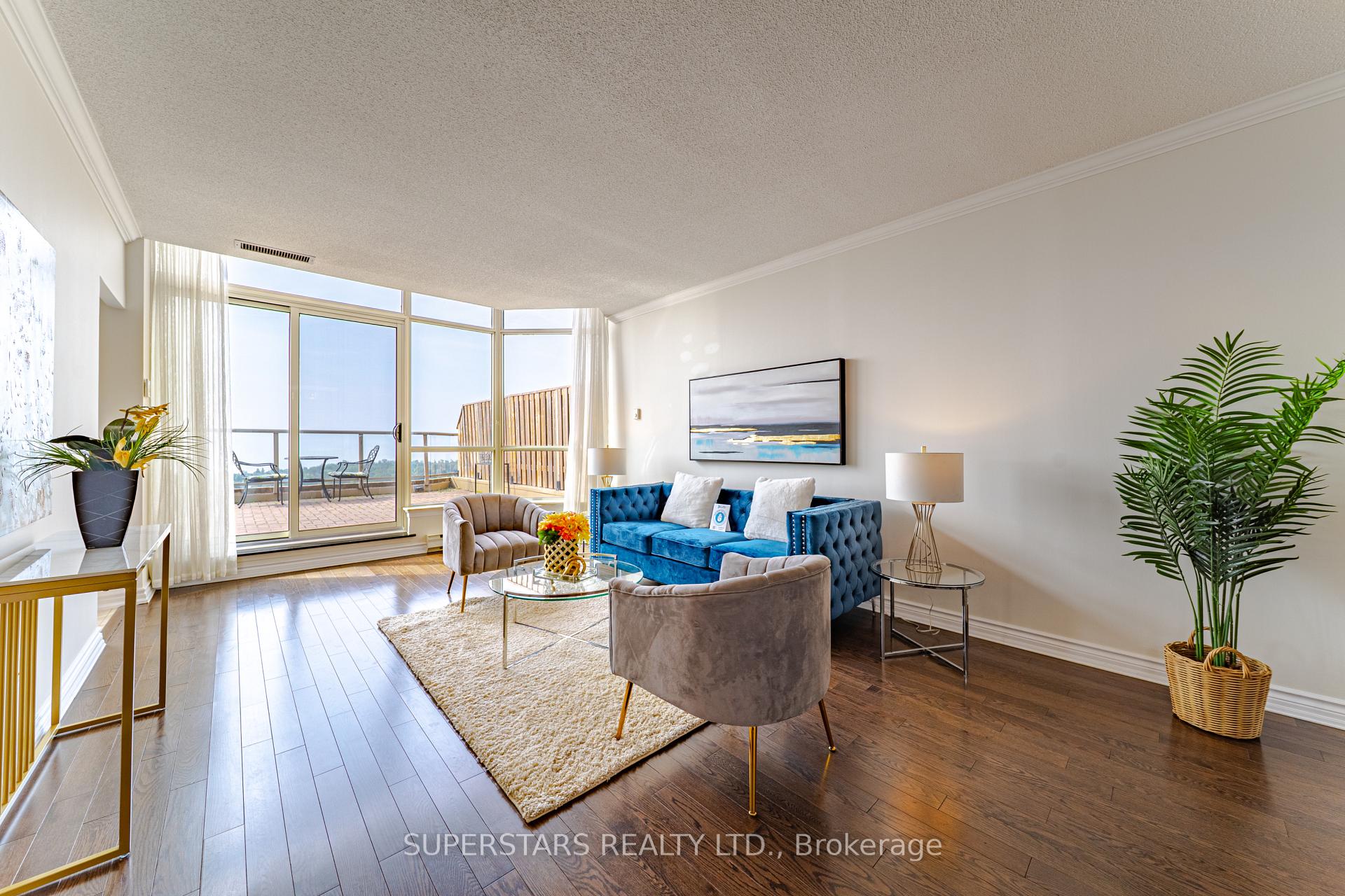 2 Bedrooms Condo at 20 Guildwood, Toronto For sale
