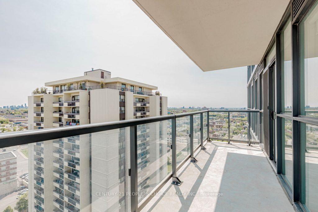 2 Bedrooms Condo at 1461 Lawrence, Toronto For sale